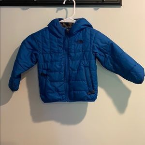 North face 2t reversible jacket.
